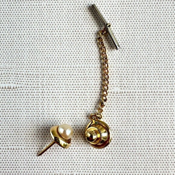 Mens Gold Tone Tie Tack With Faux Pearl & Chain Accent - Picture 5 of 5